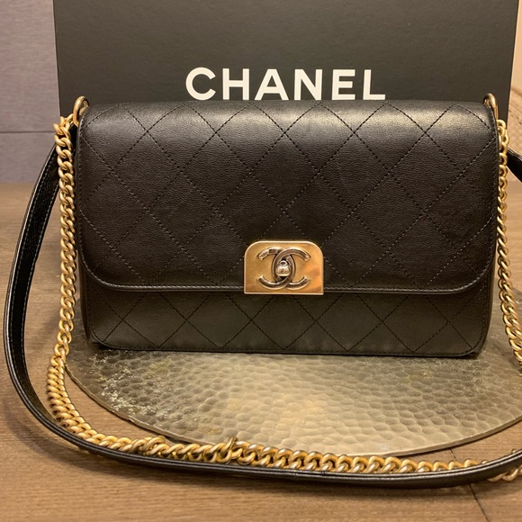 CHANEL Handbags - Chanel Chic Affinity Medium Crossbody/Shoulder Bag